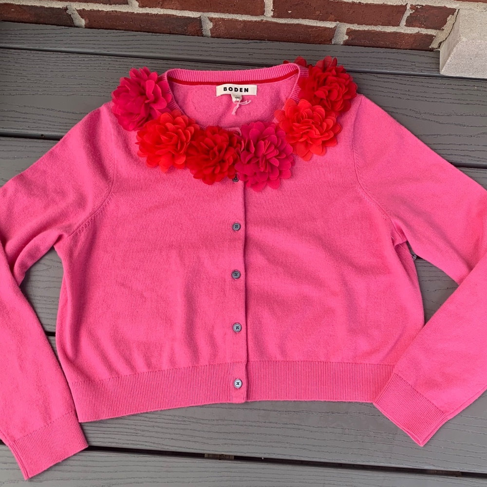 Boden Flower Embellished Crop Cardigan - Picture 10 of 11
